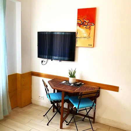 Blue Summer Vibes - 1 - Ac, Parking, At 50m, Discnt Lägenhet *